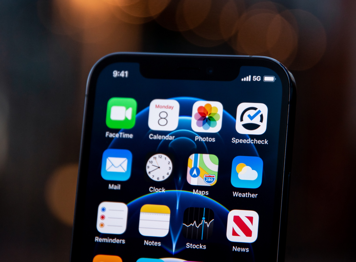 海晏苹果手机维修分享为什么 iPhone 12 在冬季会自动关机 