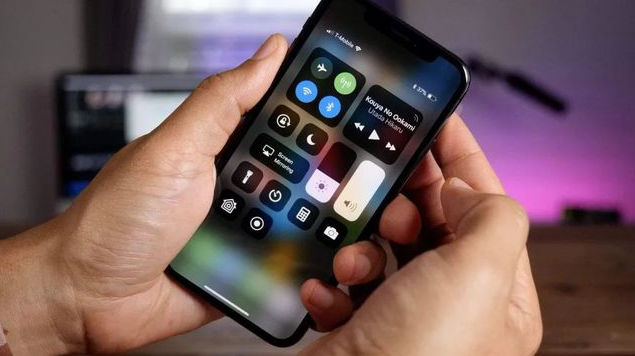 海晏苹果手机维修分享iPhone 12信号差怎么办 